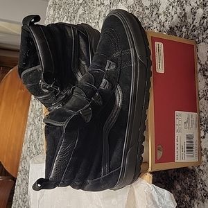 Men's Vans Sk8-Hi Mte BOA Blackout black suede sneakers